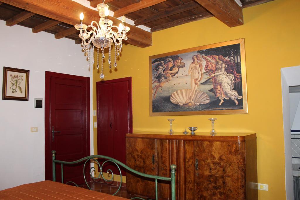 La Fiera Vecchia Apartments Meleto Екстериор снимка